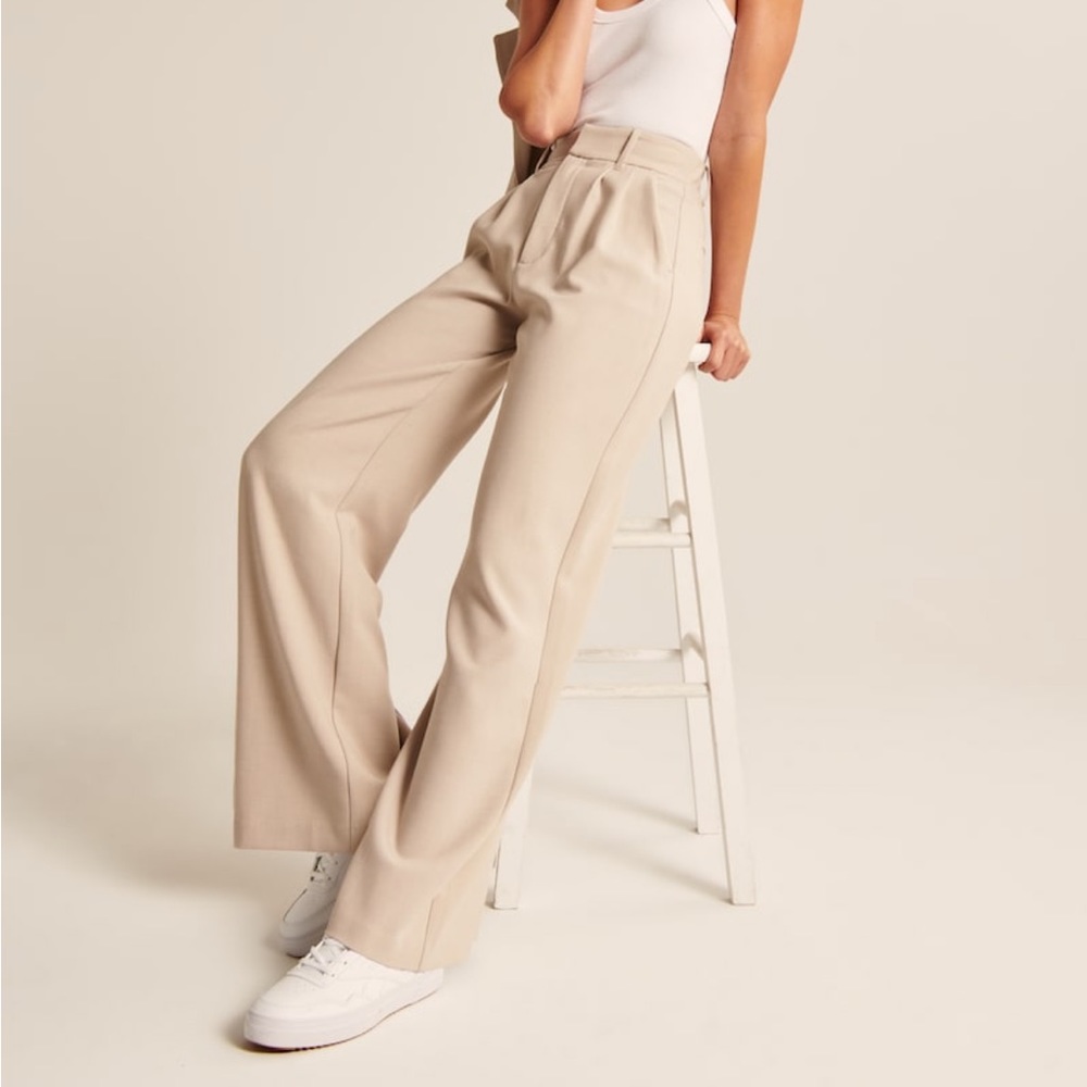 Abercrombie Tailored Wide Leg Pant XS Short